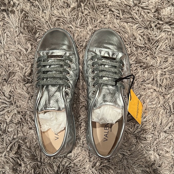 Valentino Silver Metallic Sneakers - Picture 2 of 4